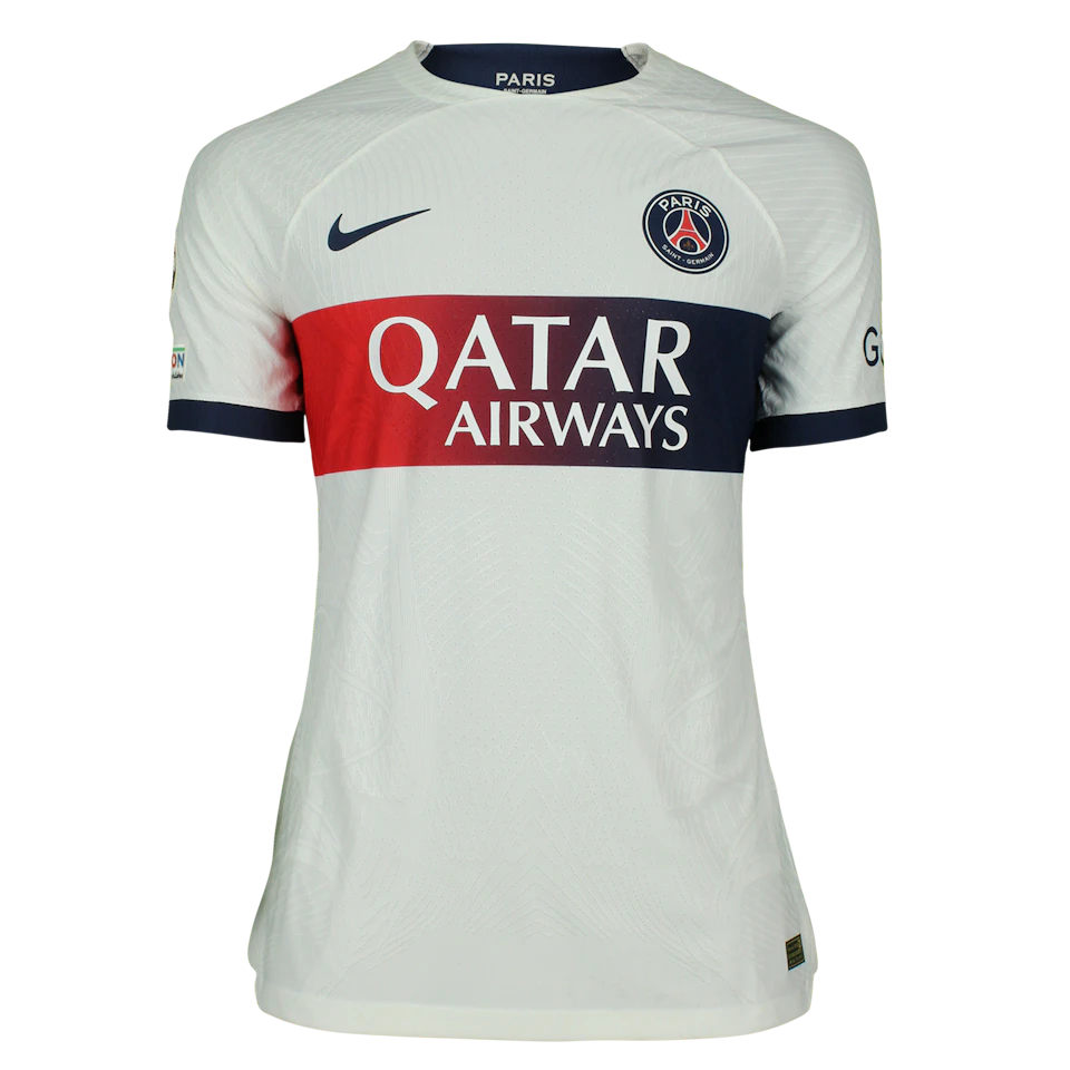 来自Paris Saint-Germain的Nordi Mukiele球衣