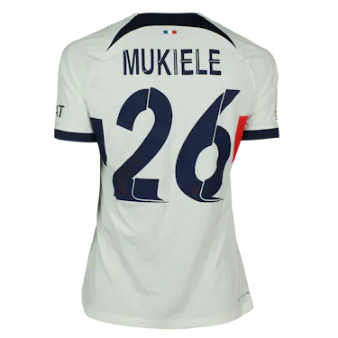 来自Paris Saint-Germain的Nordi Mukiele球衣