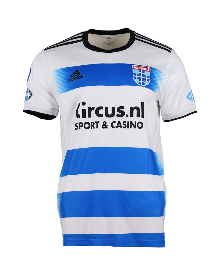 Lennart Czyborra PEC Zwolle shirt