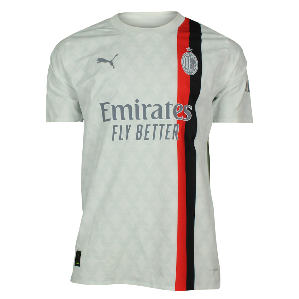 Yunus Musah AC Milan shirt