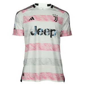 Kenan Yıldız Juventus FC shirt