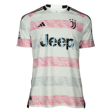 Kenan Yıldız Juventus FC shirt