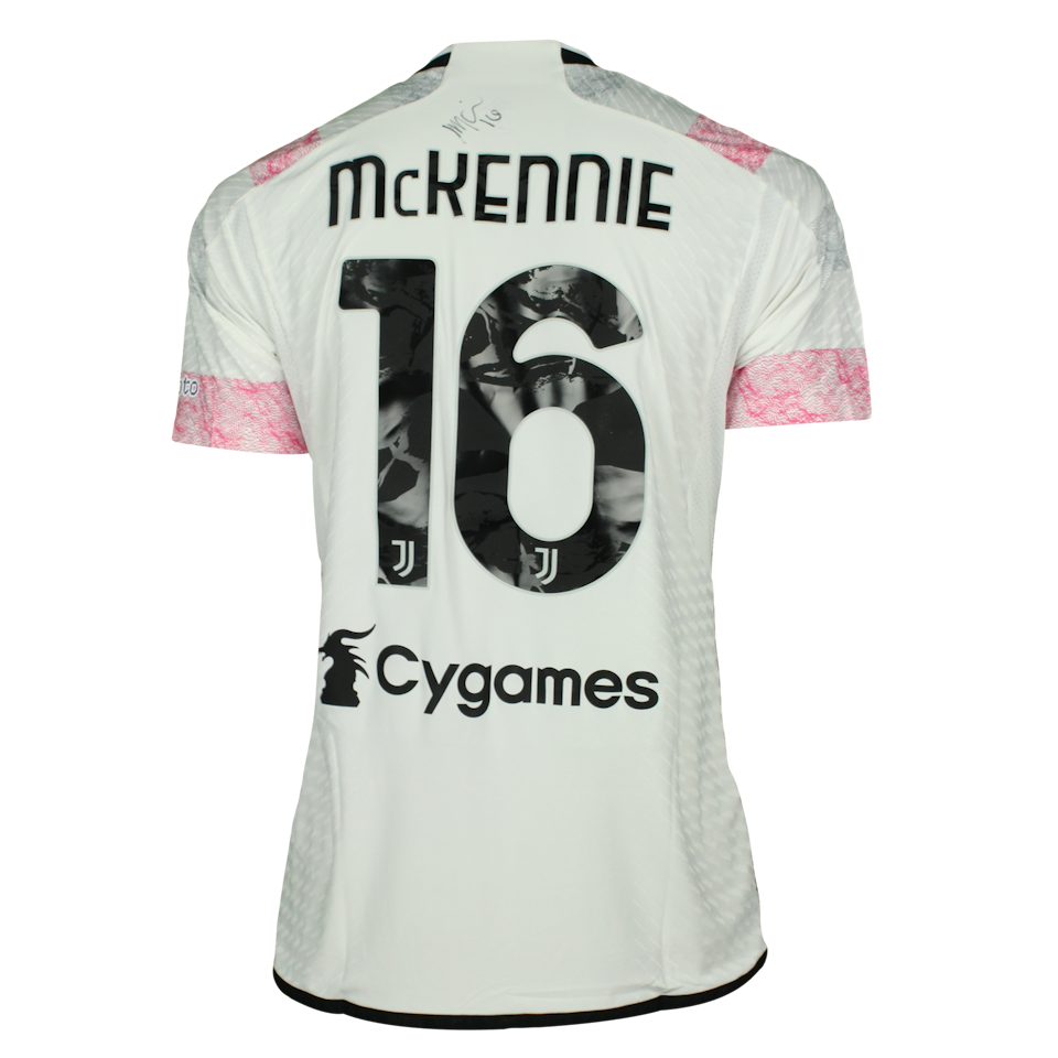 Weston McKennie Juventus FC shirt