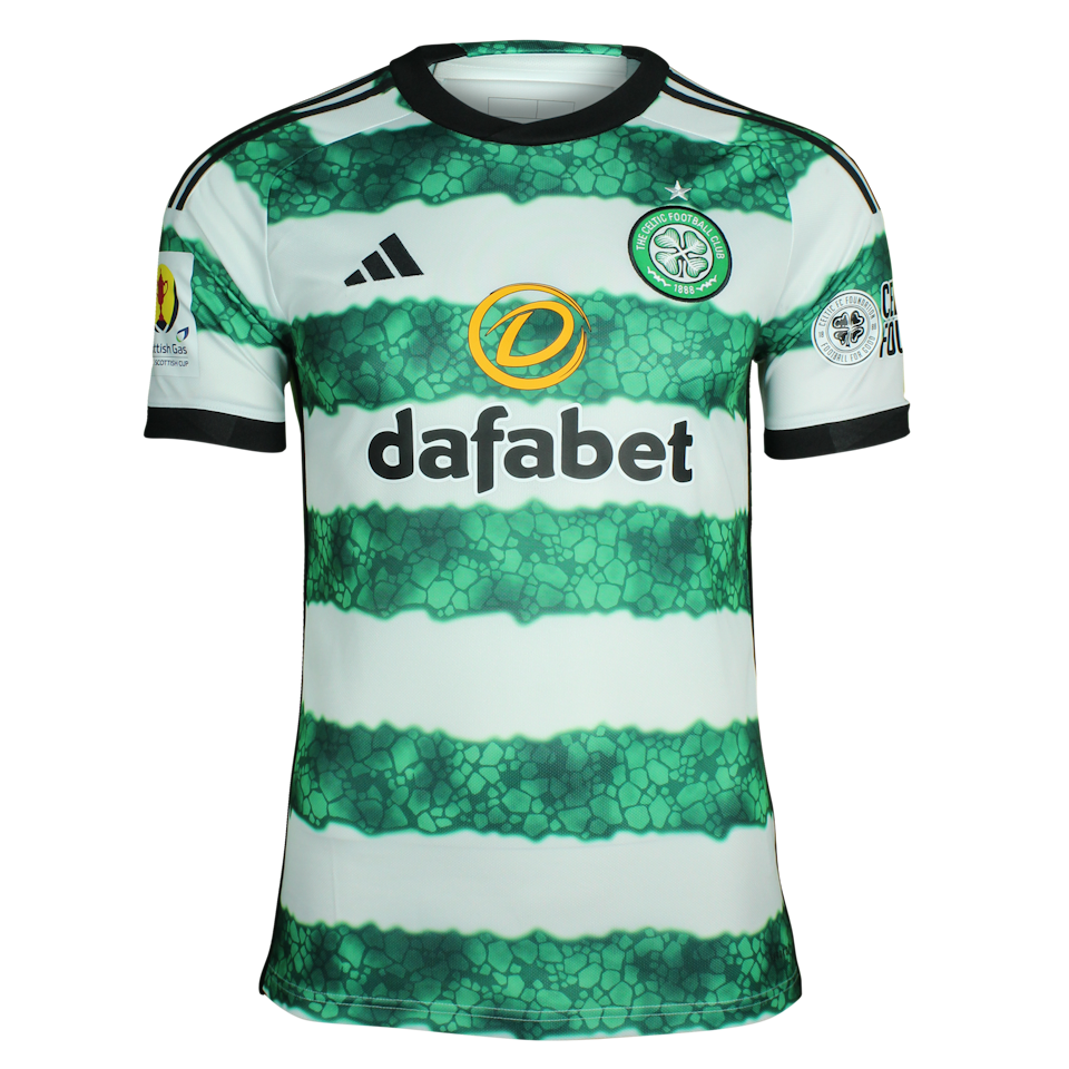 Hyun-Jun Yang Celtic shirt