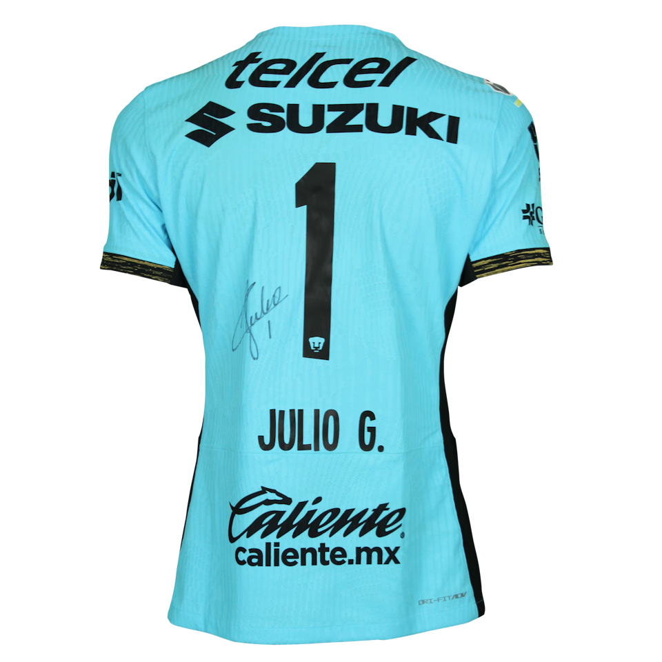 Julio José González Vela-Alvizu Pumas shirt