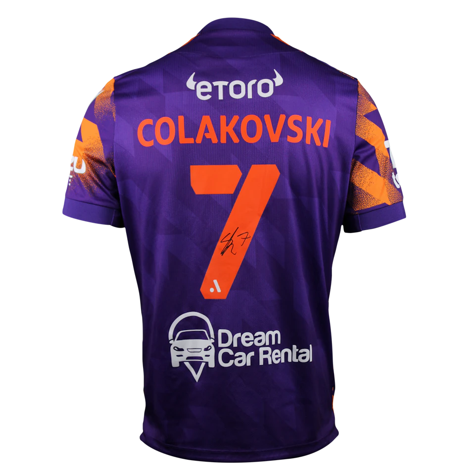 来自Perth Glory的Stefan Colakovski球衣
