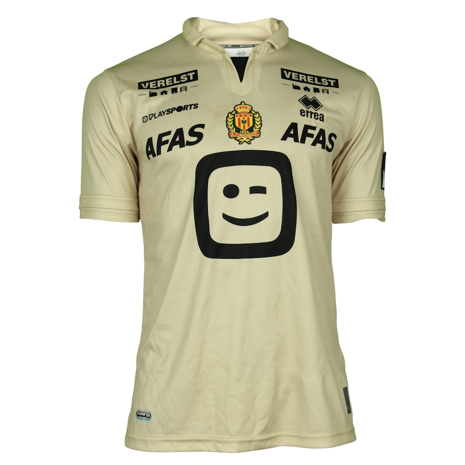 Elias Cobbaut KV Mechelen jersey