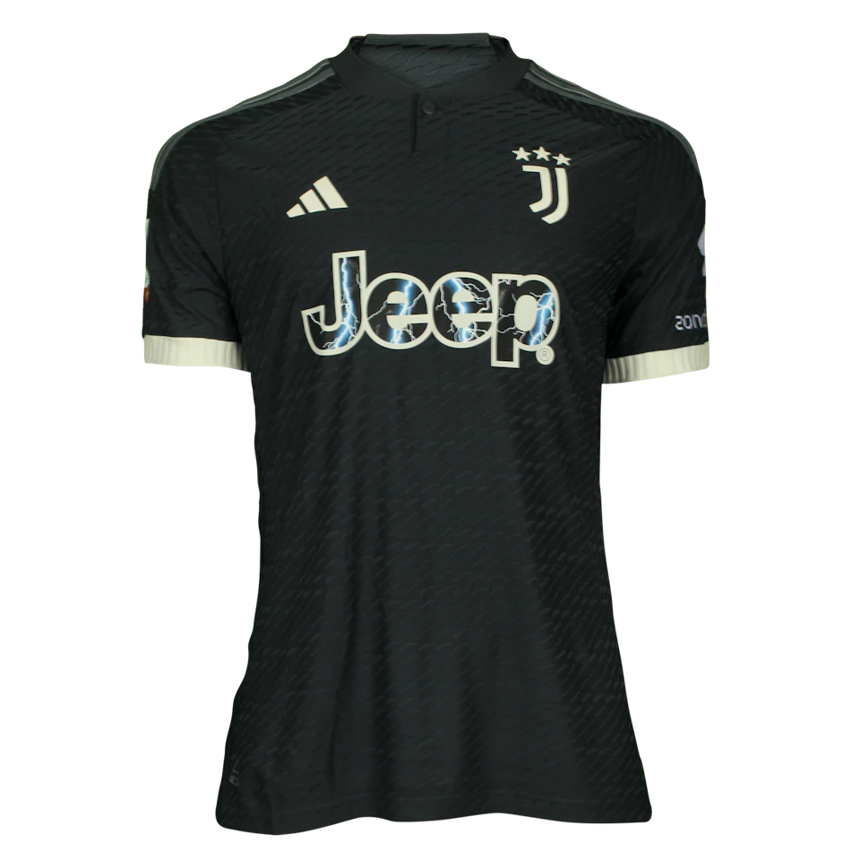 来自Juventus FC的Adrien Rabiot球衣