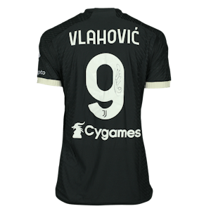 Dušan Vlahović Juventus FC shirt