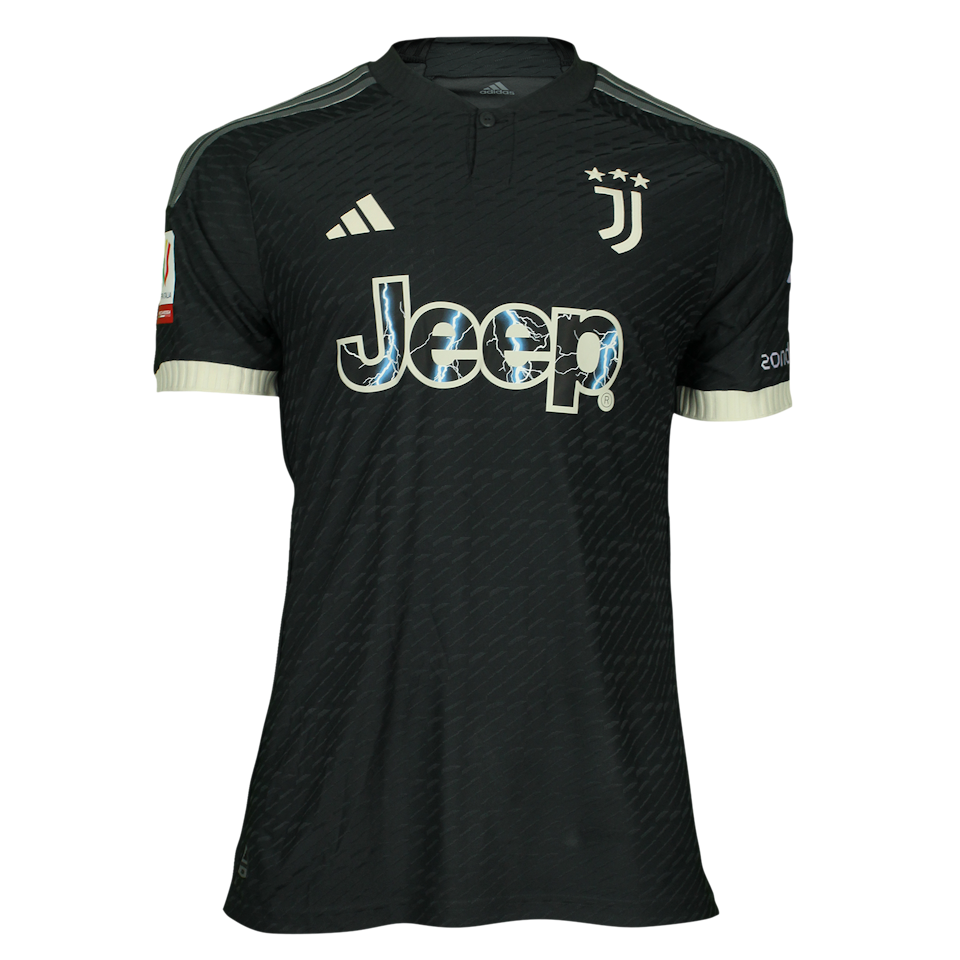 Dušan Vlahović Juventus FC jersey