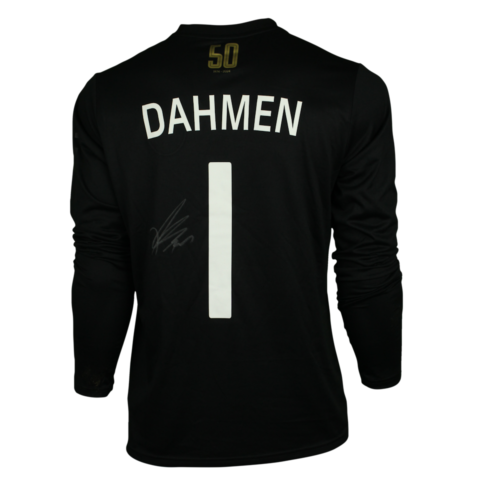 FC Augsburg-Trikot von Finn Dahmen