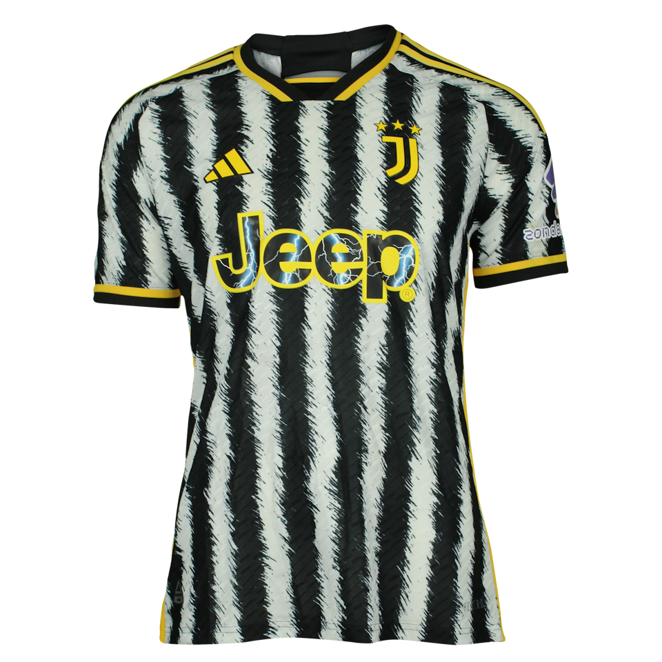 Gleison Bremer Juventus FC shirt
