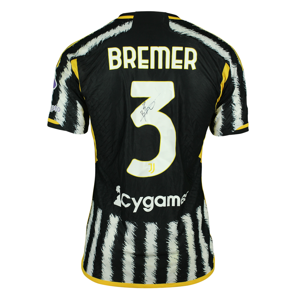 Gleison Bremer Juventus FC shirt
