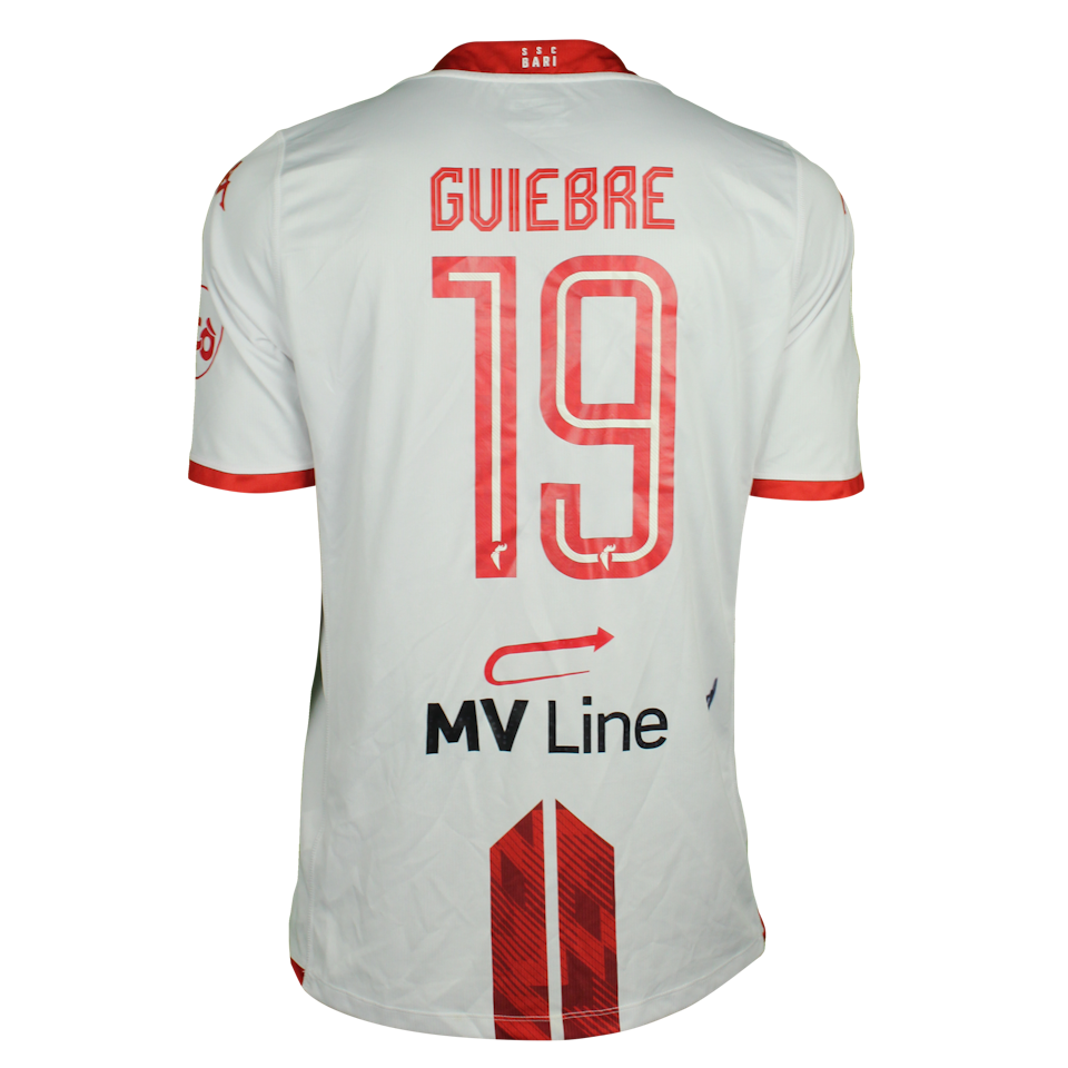 Abdoul Guiebre S.S.C. Bari shirt