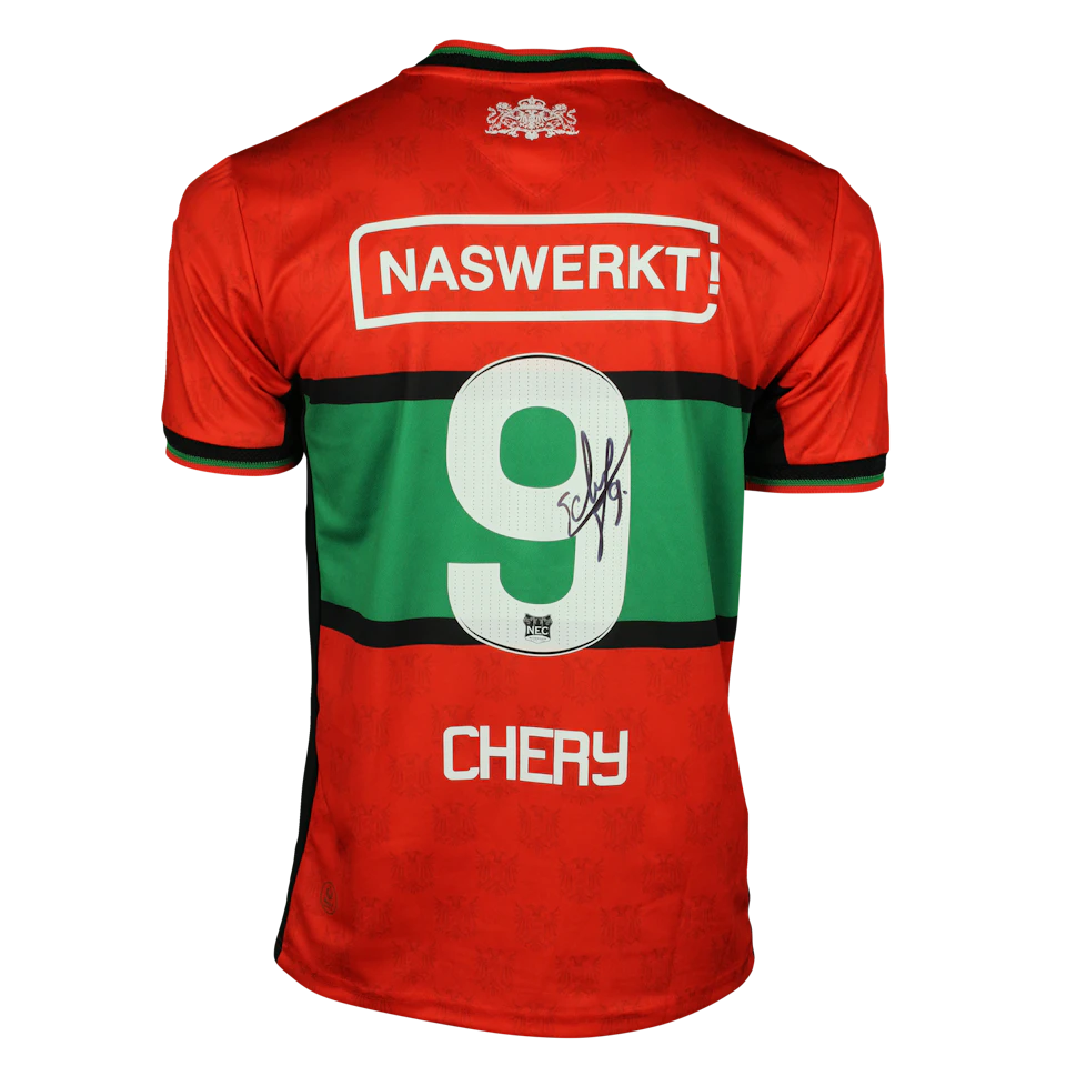 Tjaronn Chery N.E.C. のシャツ