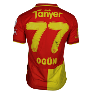 Ogün Bayrak Göztepe shirt