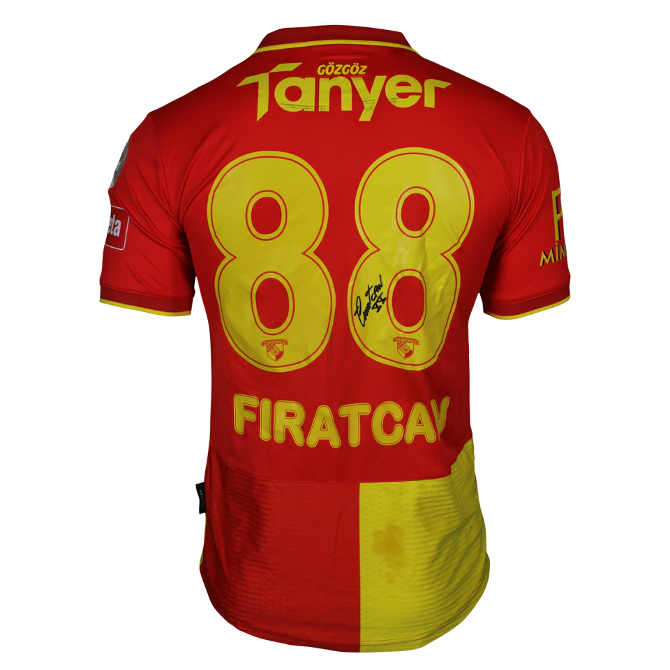 Firatcan Üzüm Göztepe camisa.