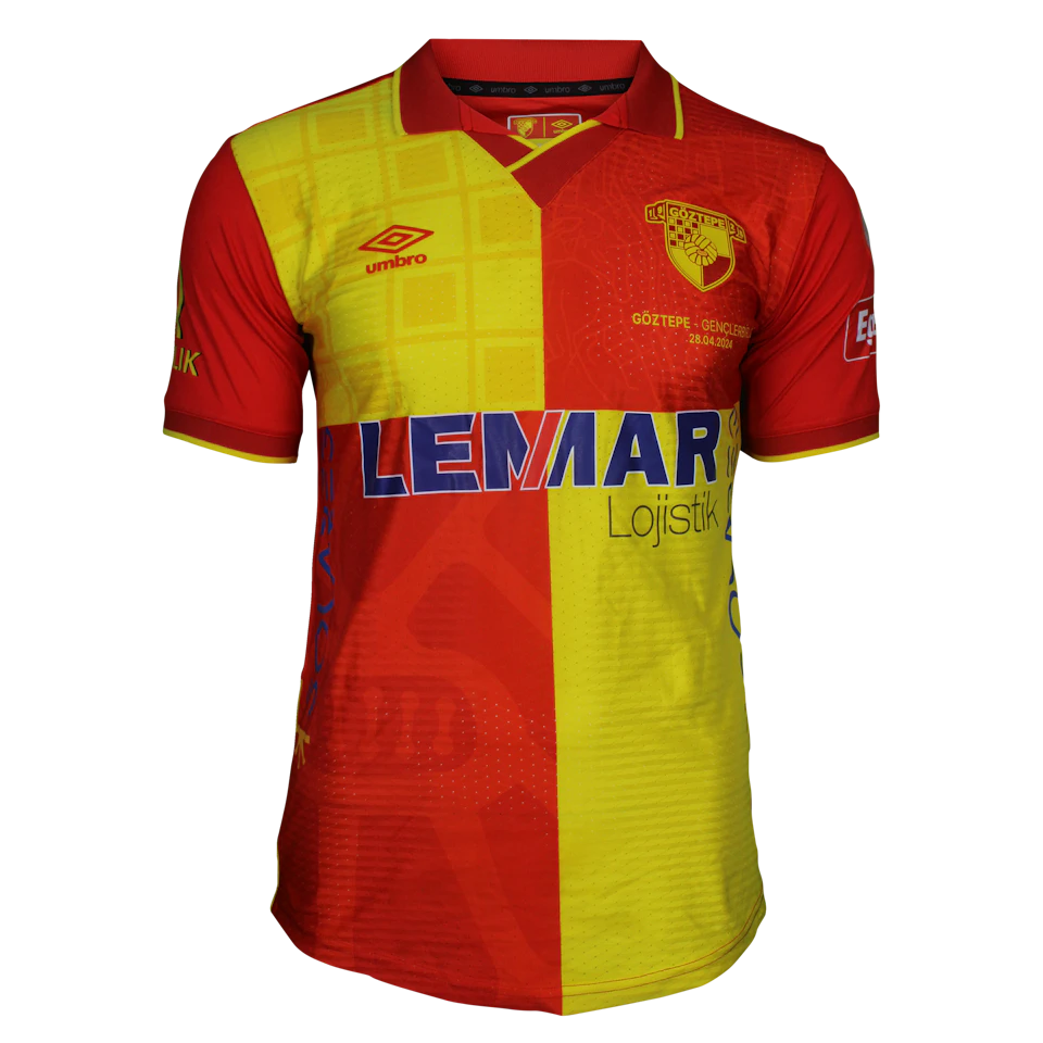 Firatcan Üzüm Göztepe camisa.