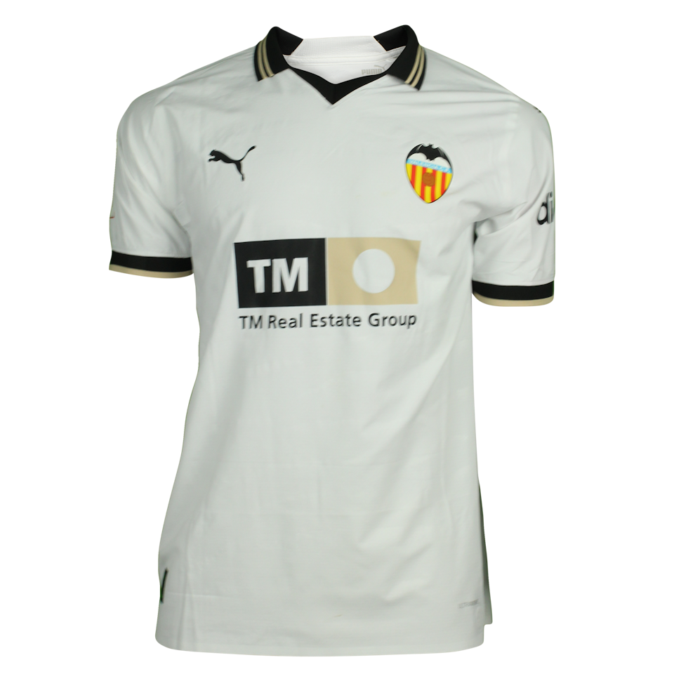 Javier Guerra Moreno Valencia CF shirt