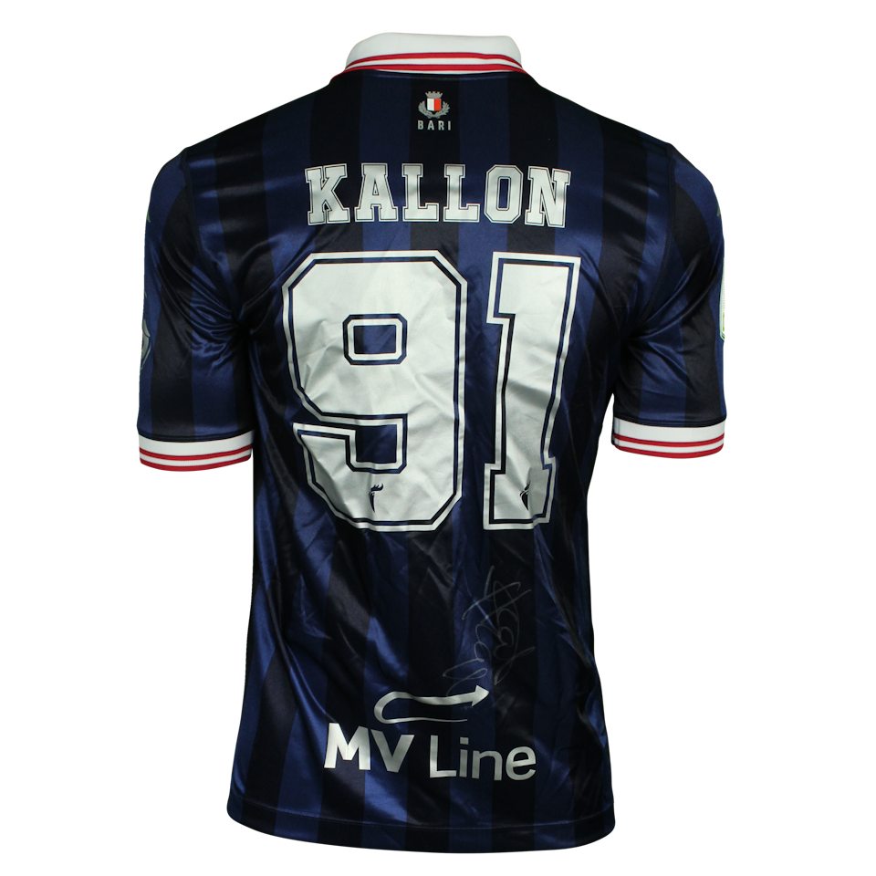Yayah Kallon S.S.C. Bari camisa.