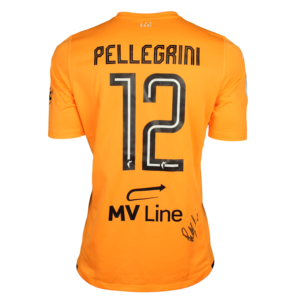 Luigi Pellegrini S.S.C. Bari shirt