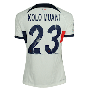 Randal Kolo Muani Paris Saint-Germain forması