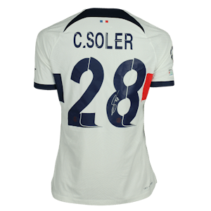 Paris Saint-Germain 팀의 Carlos Soler 셔츠