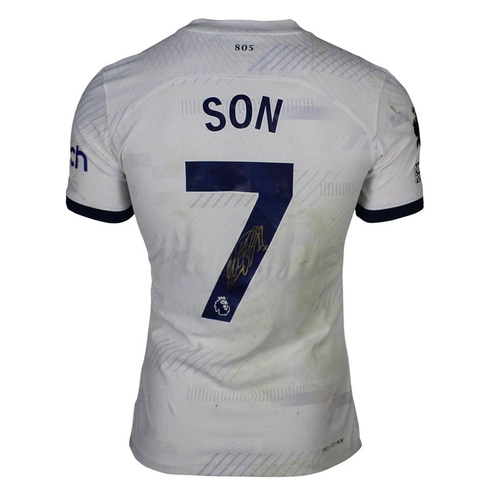 来自Tottenham Hotspur的Heung-min Son 손흥민球衣