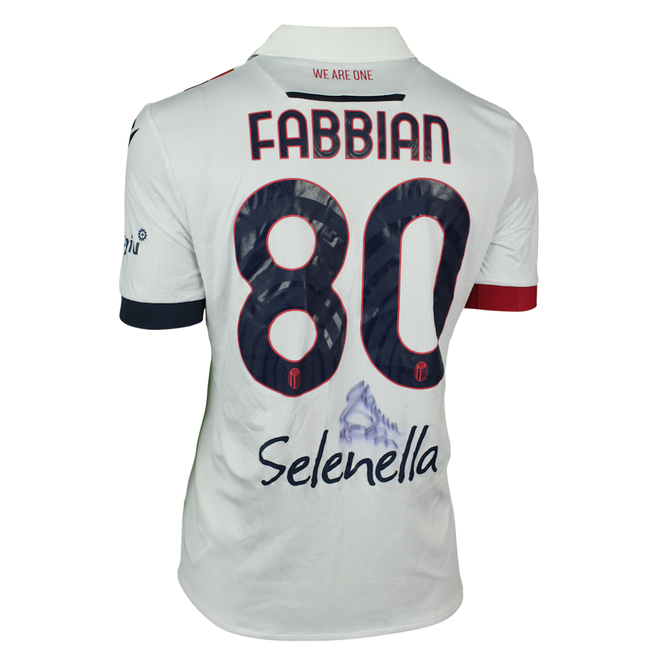 Giovanni Fabbian Bologna Fc 1909 のシャツ