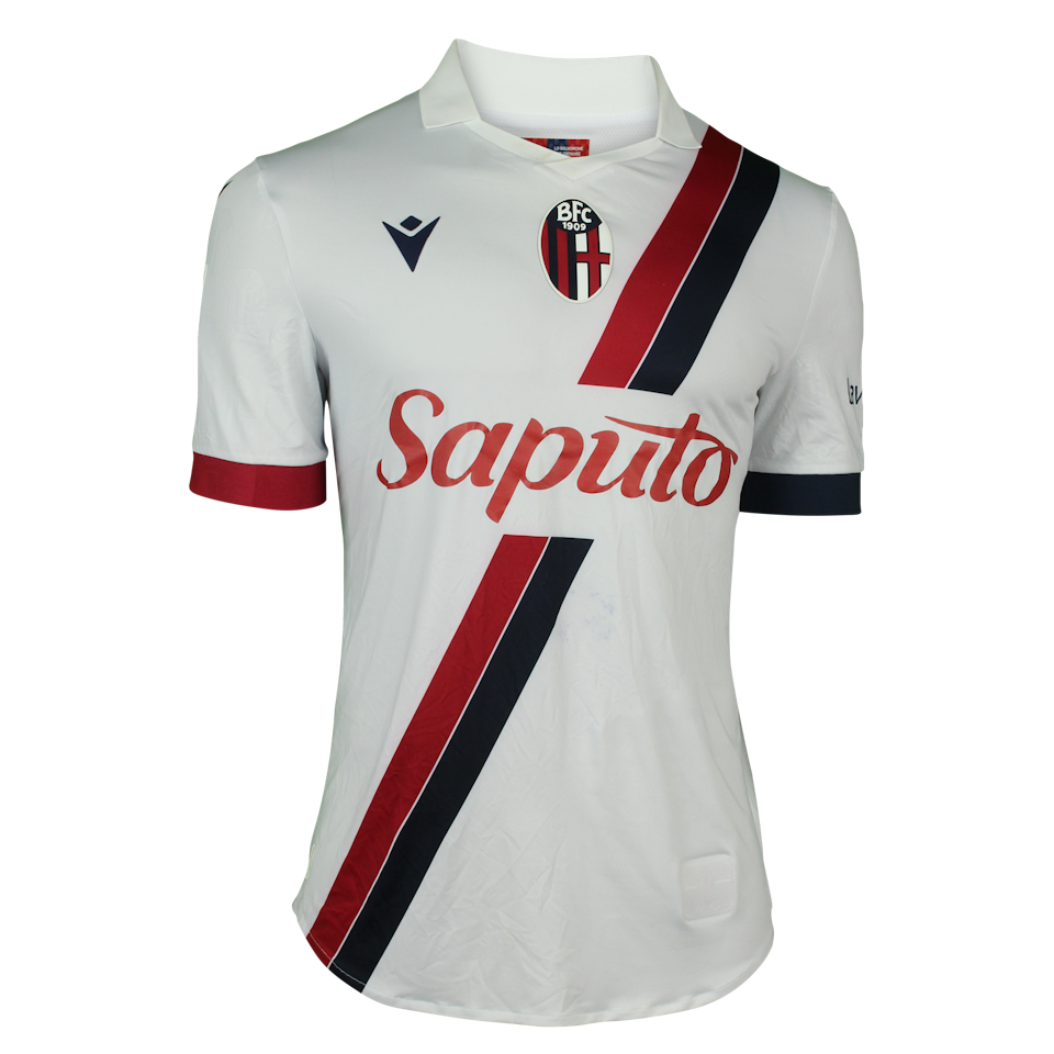 Giovanni Fabbian Bologna Fc 1909 のシャツ