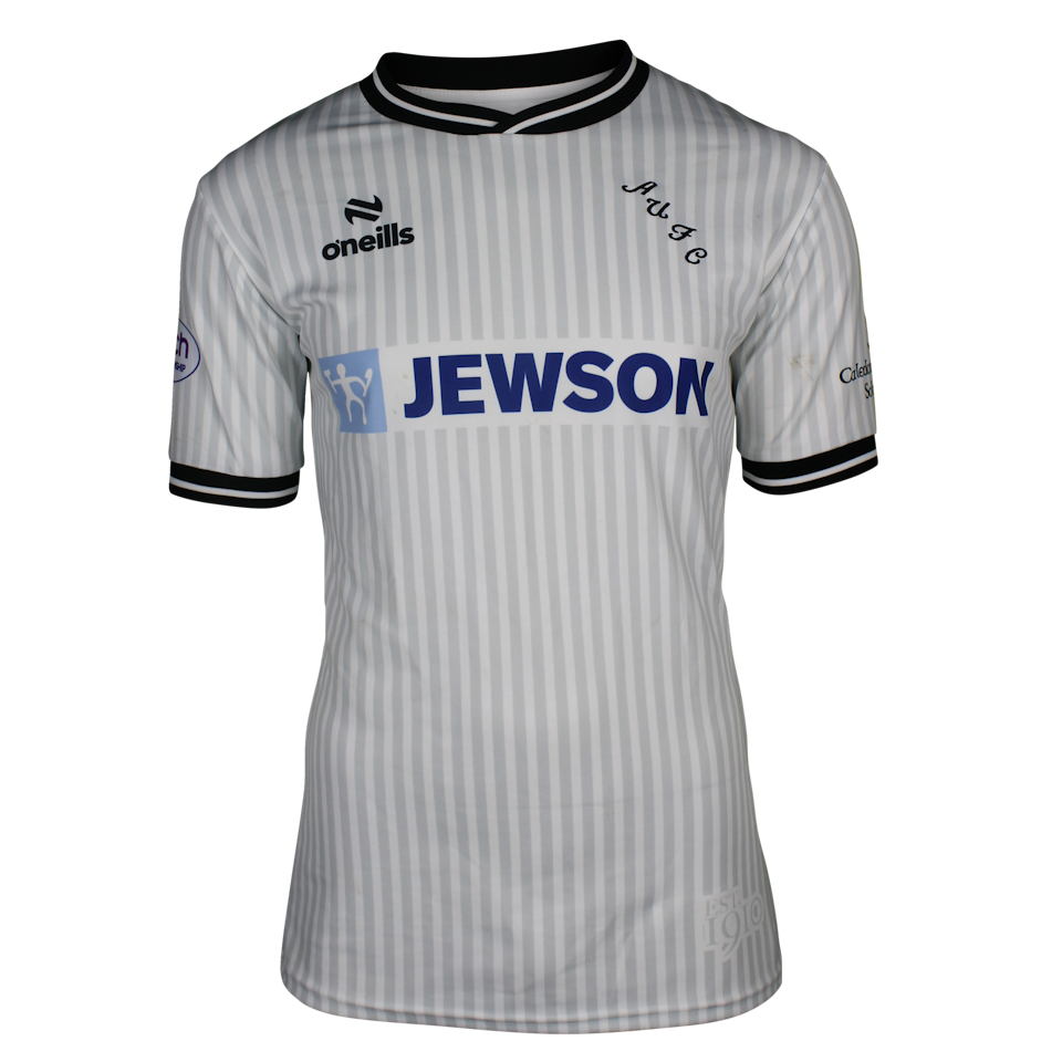 Mark McKenzie Ayr United shirt