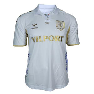 Zeki Yavru Samsunspor のシャツ