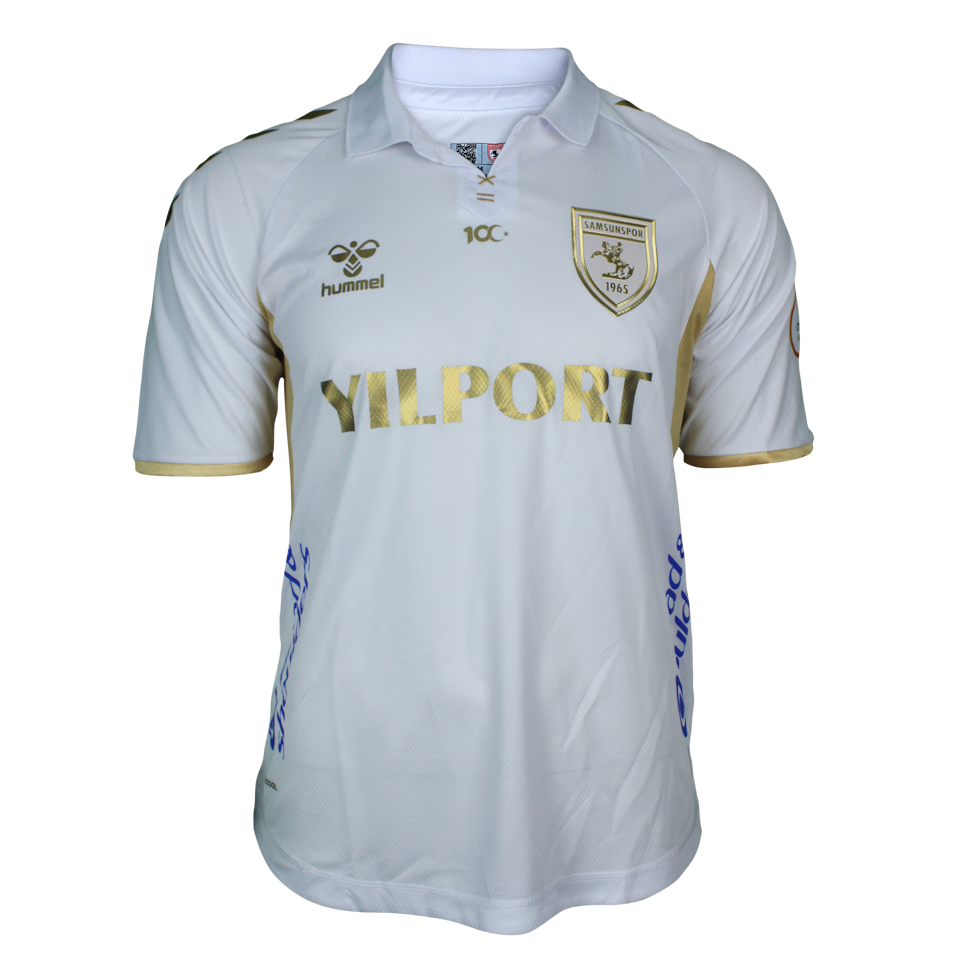 Zeki Yavru Samsunspor のシャツ