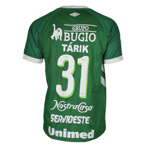 Tárik Chapecoense shirt