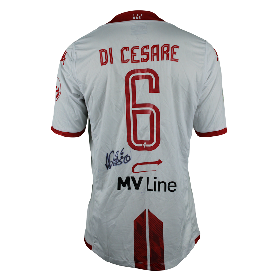 Valerio Di Cesare S.S.C. Bari shirt