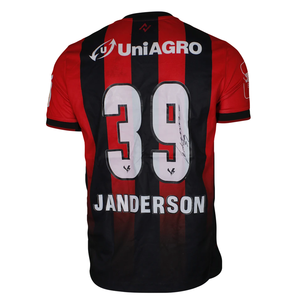 来自Vitória的Janderson de Carvalho Costa球衣