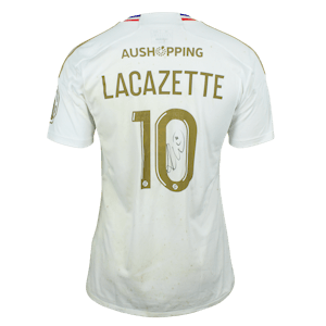 Alexandre Lacazette Olympique Lyonnais forması