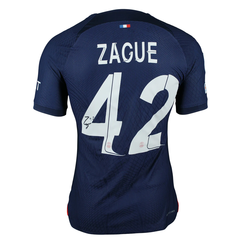 来自Paris Saint-Germain的Yoram Zague球衣