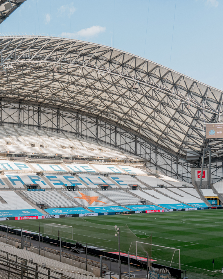 2 - Play at the Orange Vélodrome - 2 Spots