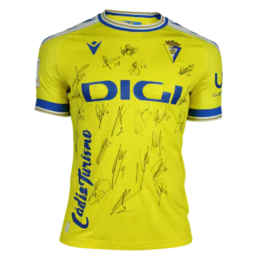 Isaac Carcelén Valencia