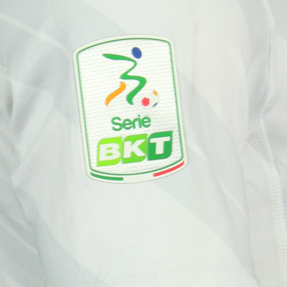 Luca Vignali Spezia Calcio shirt