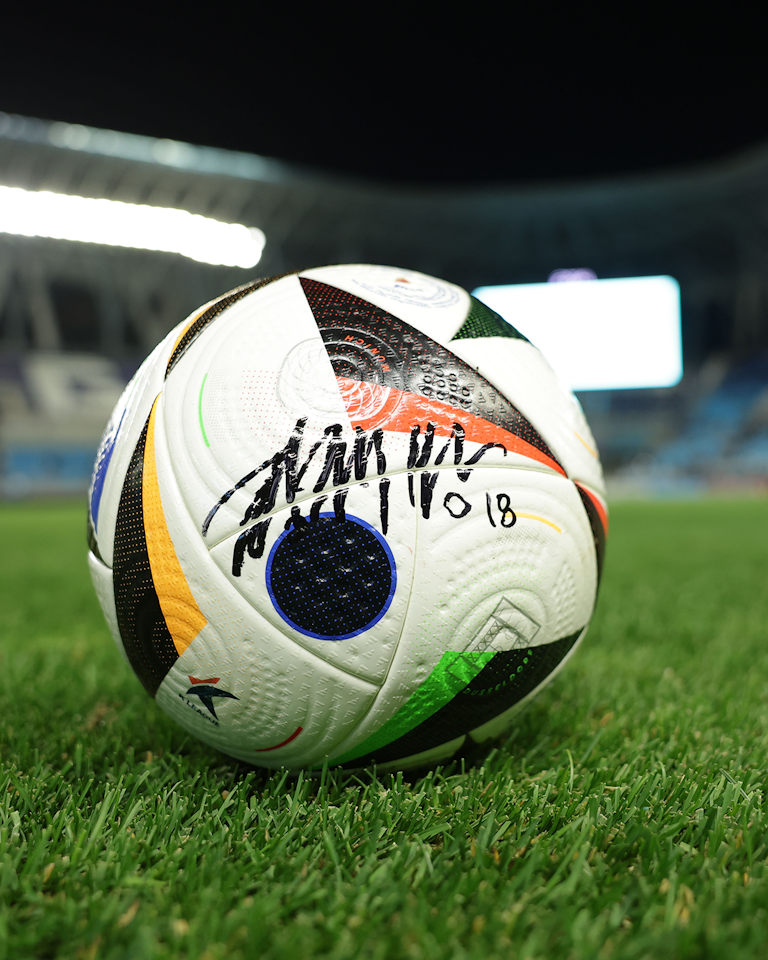 Match Scored Ball `27 - Jae-sang Jung 정재상