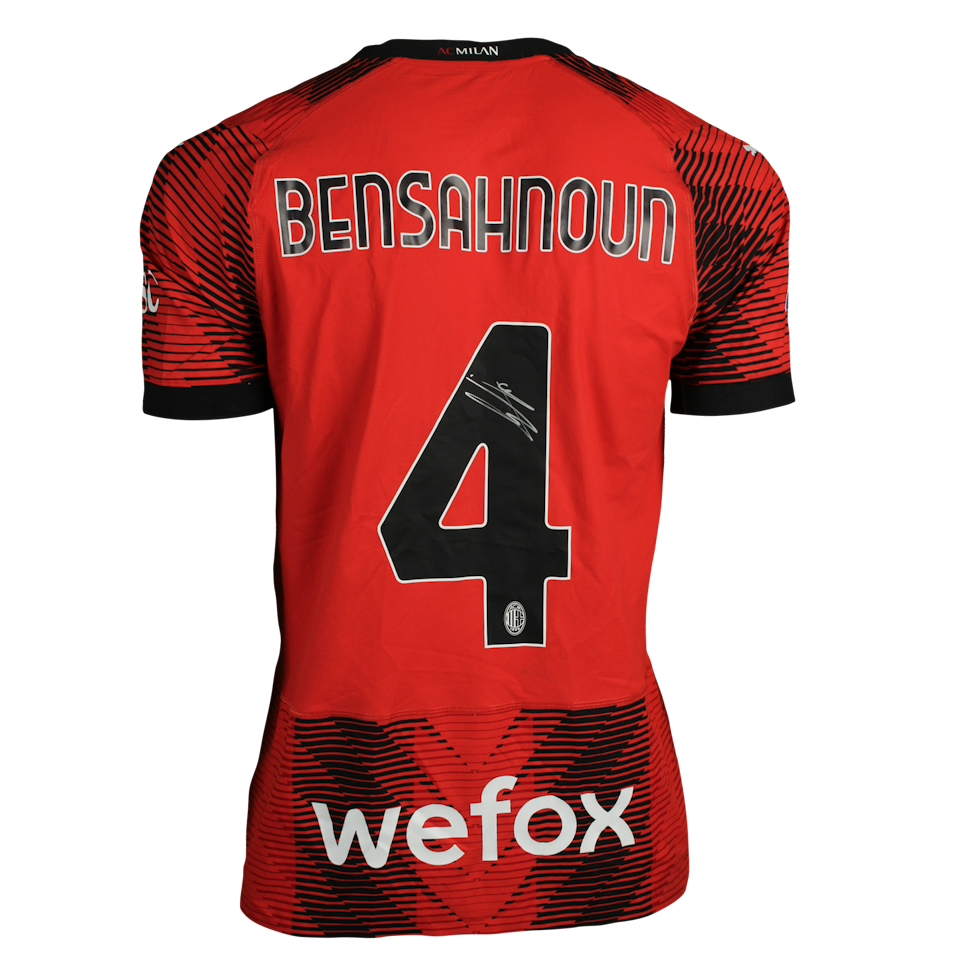 Ismaël Bennacer AC Milan shirt