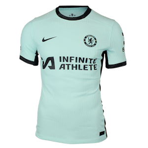 Malo Gusto Chelsea forması
