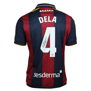 Adrián De la Fuente Levante UD shirt