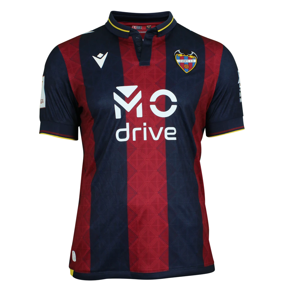 来自Levante UD的Pablo Martínez Andrés球衣