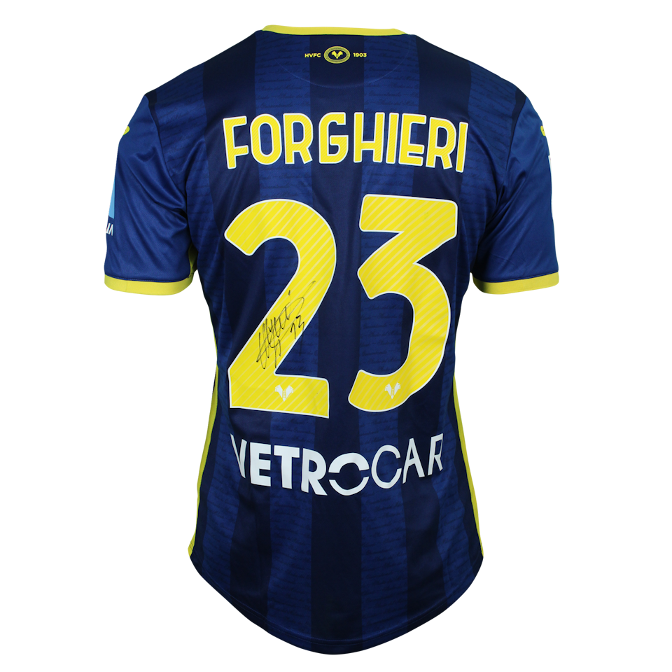 Giangiacomo Magnani Hellas Verona FC shirt