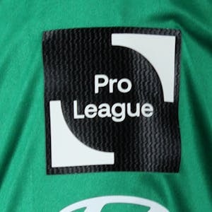 Daniel Schmidt シュミットダニエル KAA Gent shirt