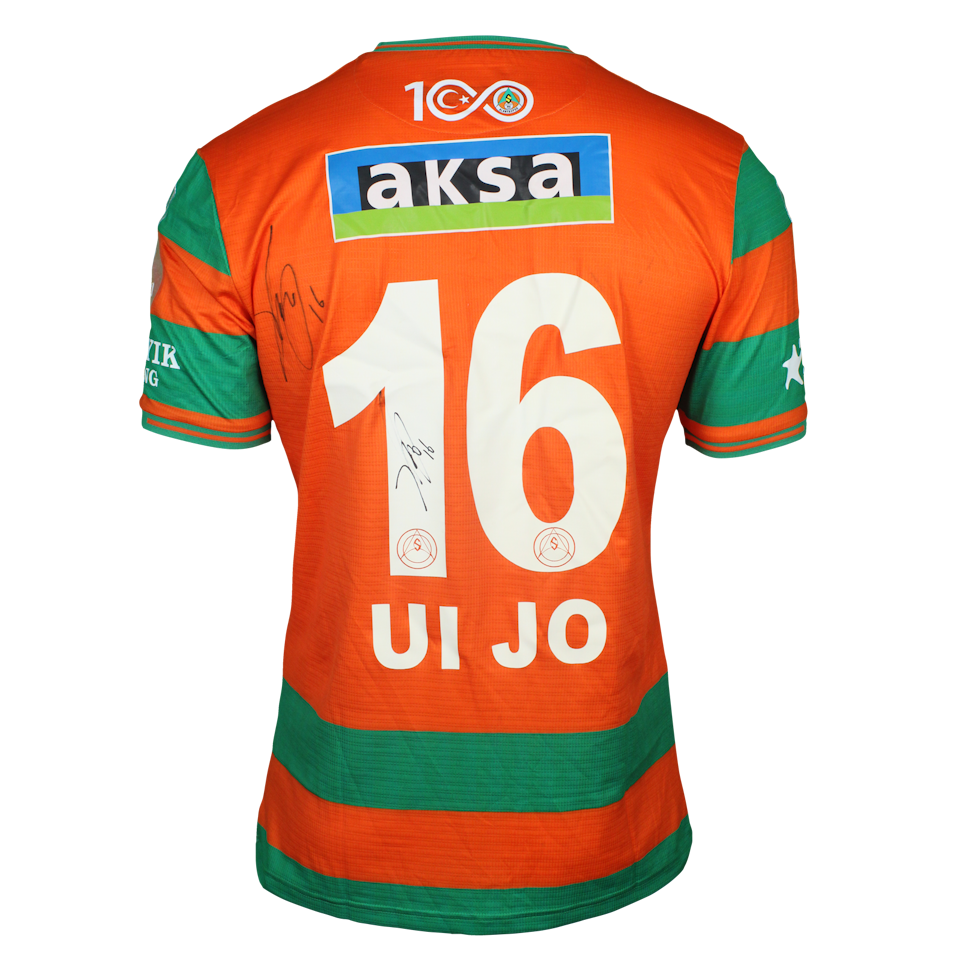 Ui-jo Hwang Alanyaspor camisa.