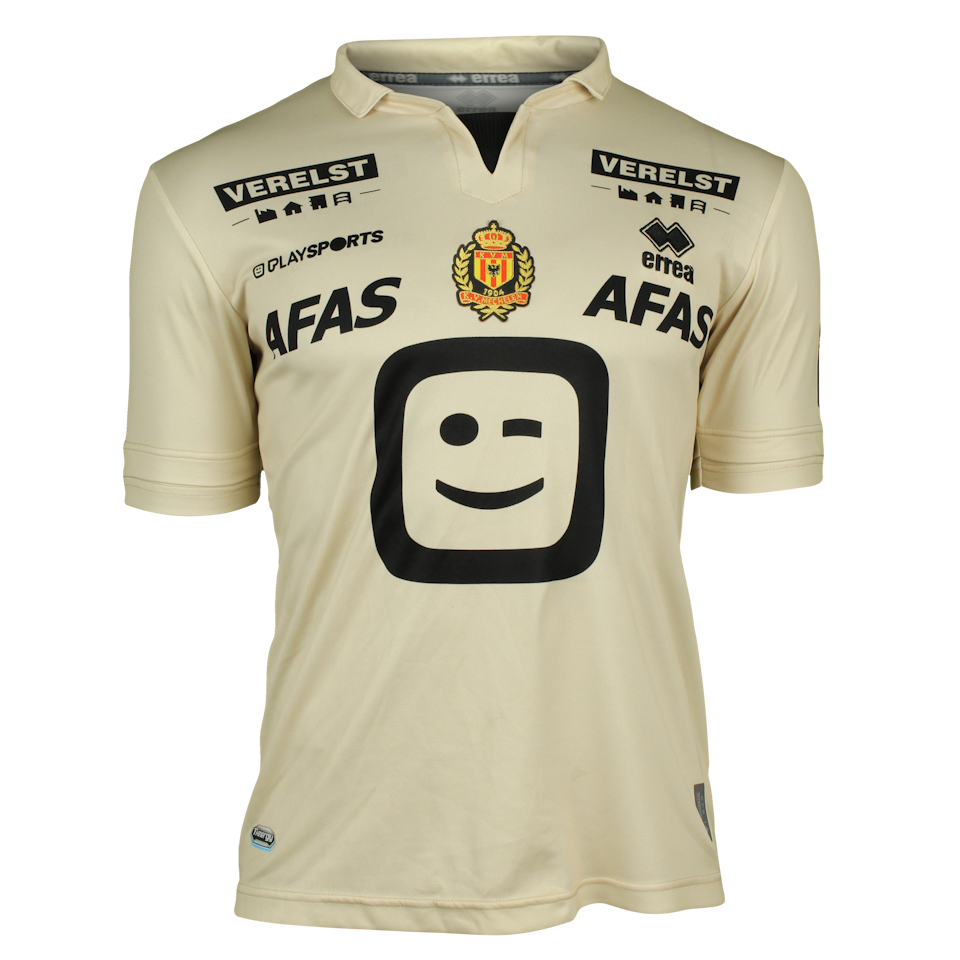 Shirt van Rafik Belghali KV Mechelen